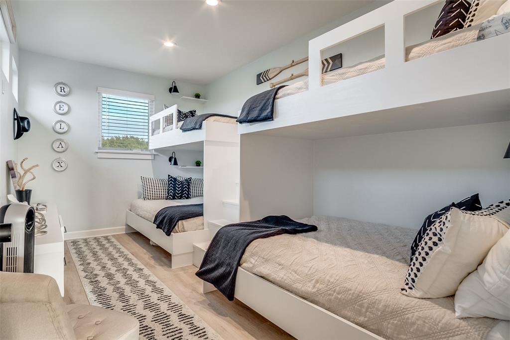 Cliffs Ph 08 - Residential