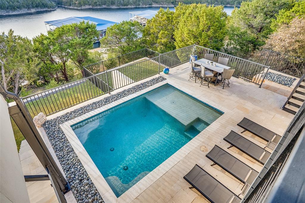 Cliffs Ph 08 - Residential