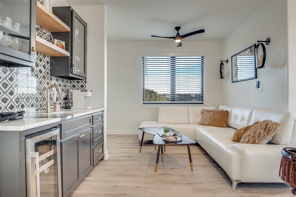 Cliffs Ph 08 - Residential