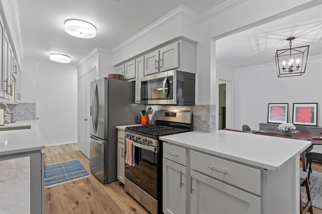 Crest Meadow Estates - Residential