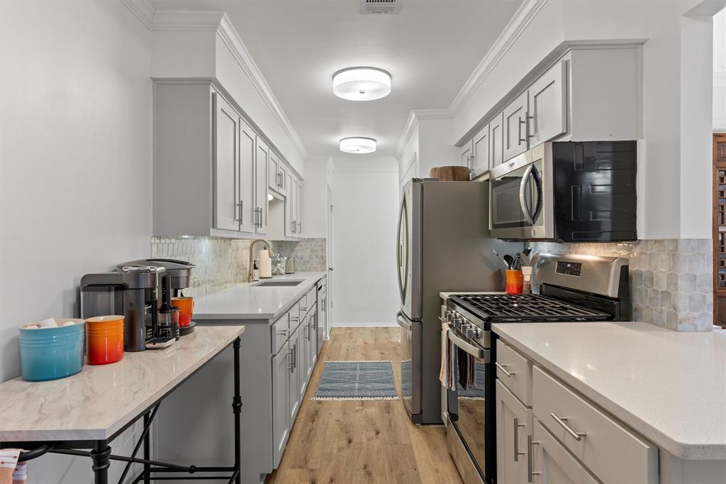 Crest Meadow Estates - Residential