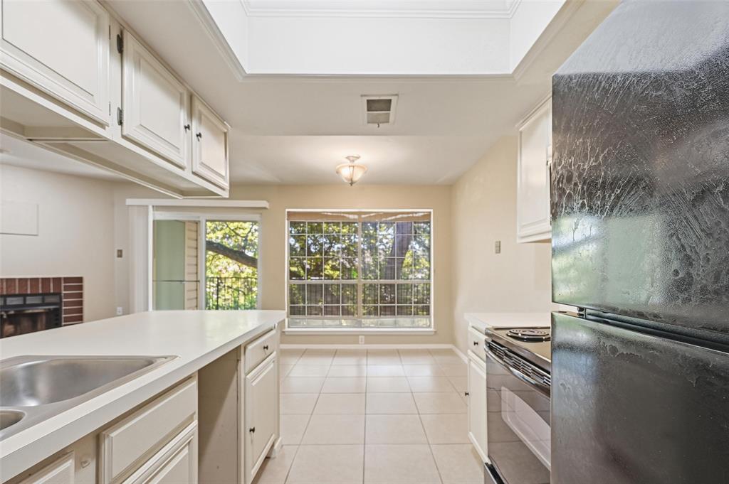 Wedglea Place Condo - Residential