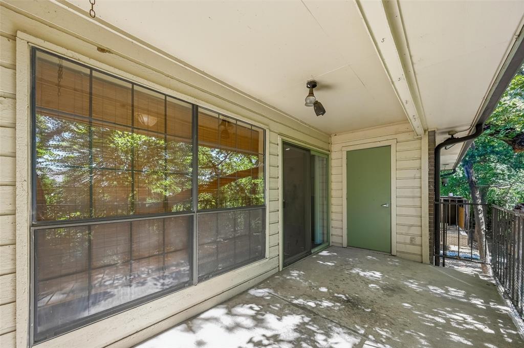 Wedglea Place Condo - Residential