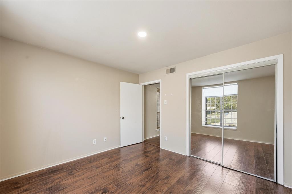 Wedglea Place Condo - Residential