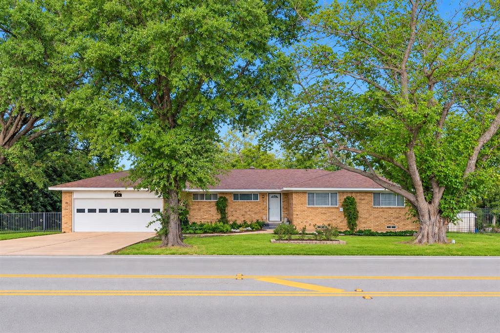 814 S Bois D Arc Street