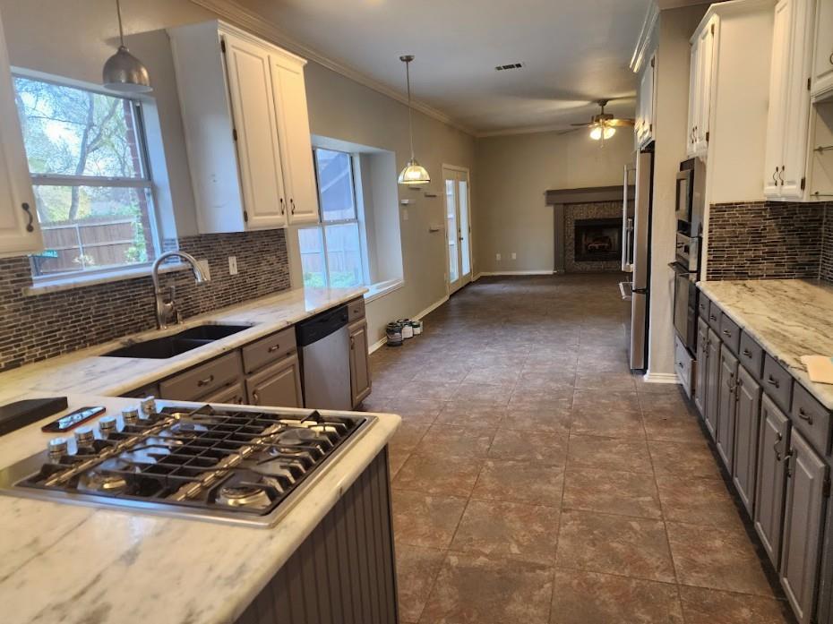 Country Club 01 - Residential Lease