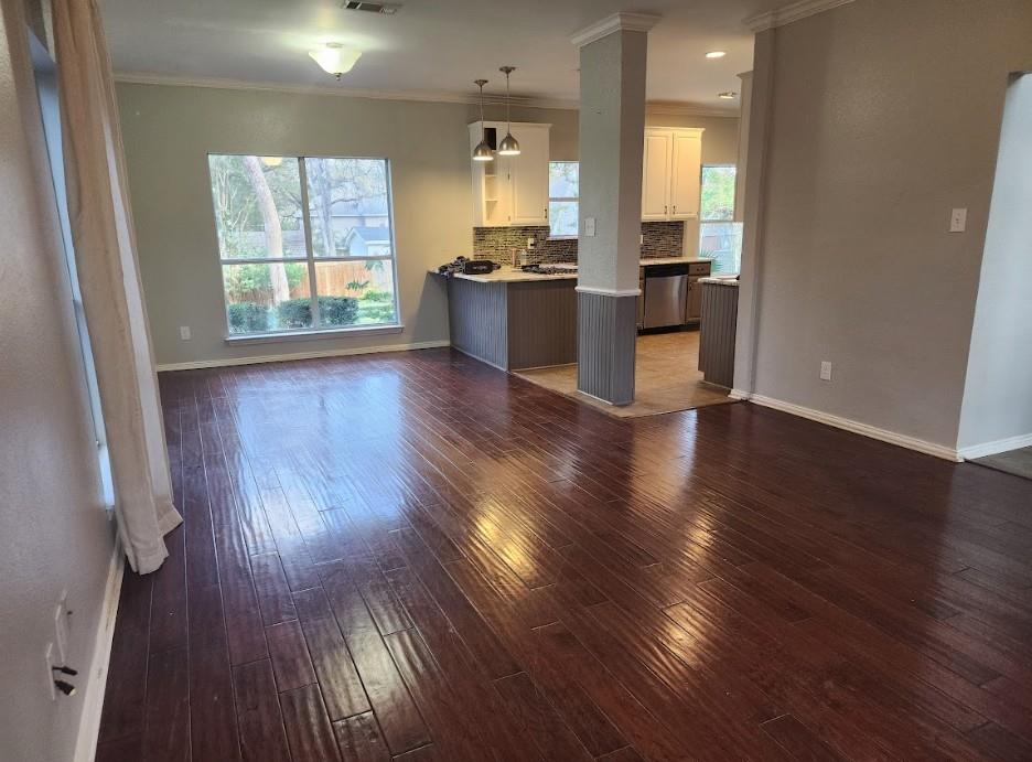 Country Club 01 - Residential Lease