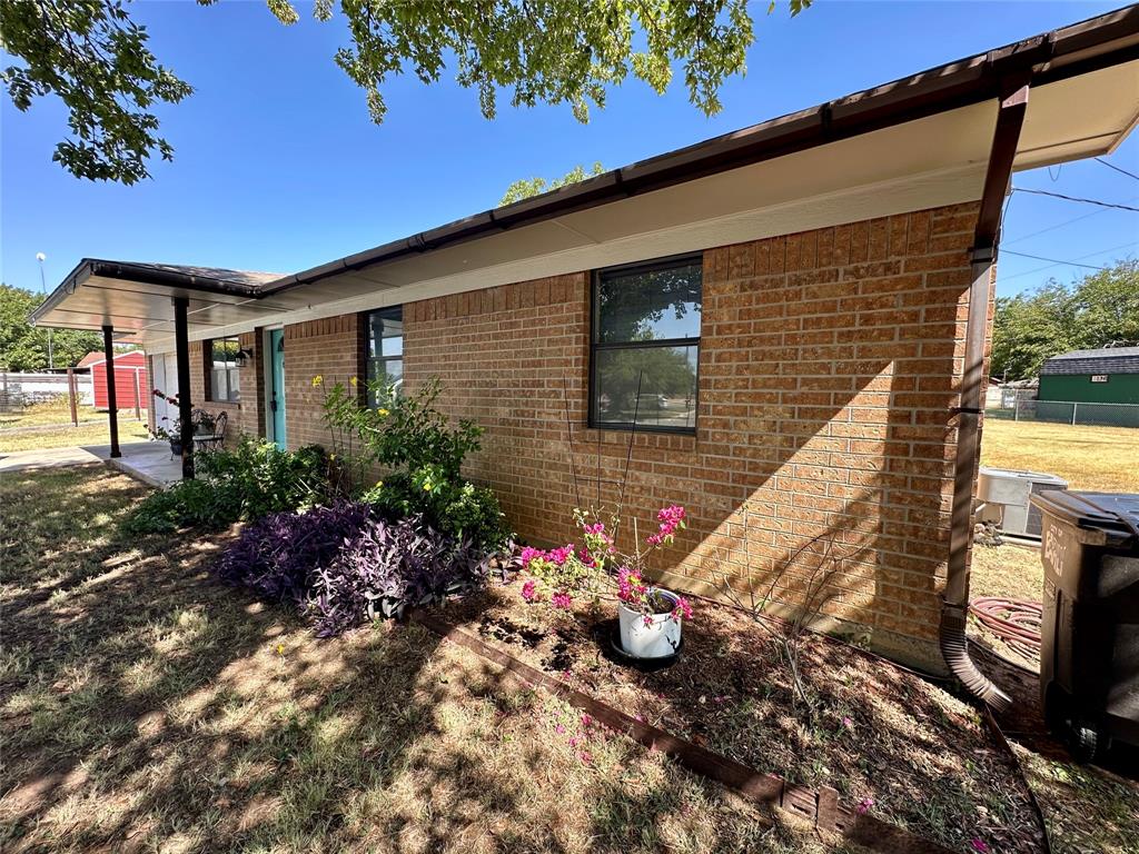 102 Mockingbird Circle