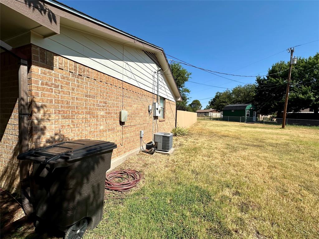 102 Mockingbird Circle
