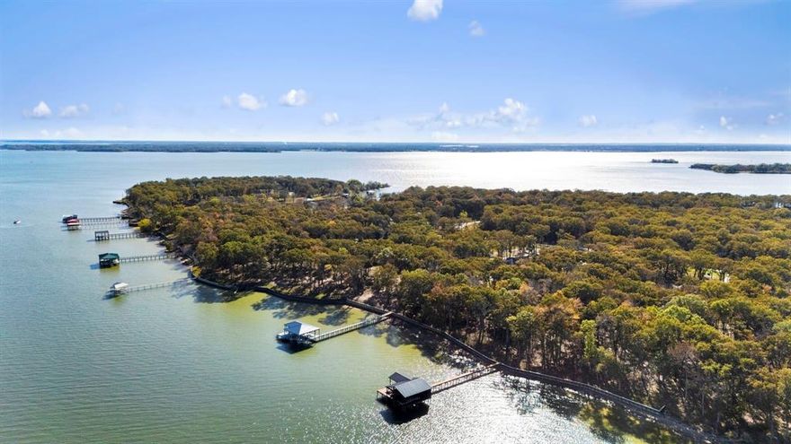 Build your dream getaway on this peaceful 1-acre lakefront lot. Wake up to calm water views, spend your afternoons fishing or kayaking, and enjoy evenings surrounded by nature. With plenty of room for a home, shop, or outdoor living spaces, this property is perfect for anyone looking to slow down and enjoy lake life.