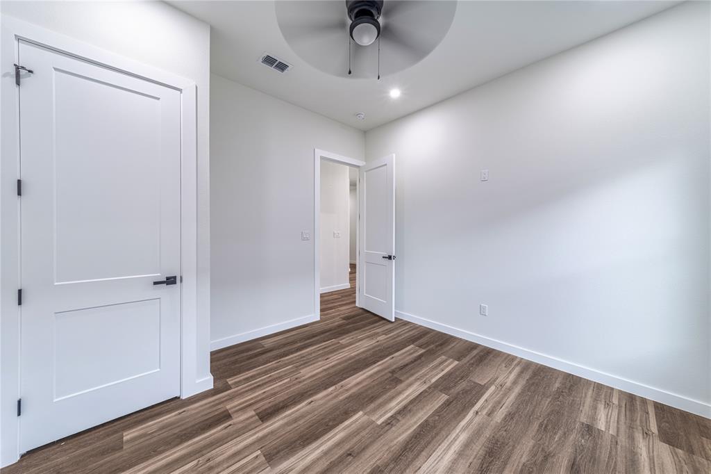 Central Ave - Residential