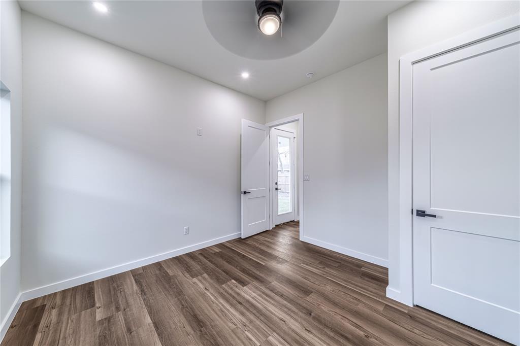 Central Ave - Residential