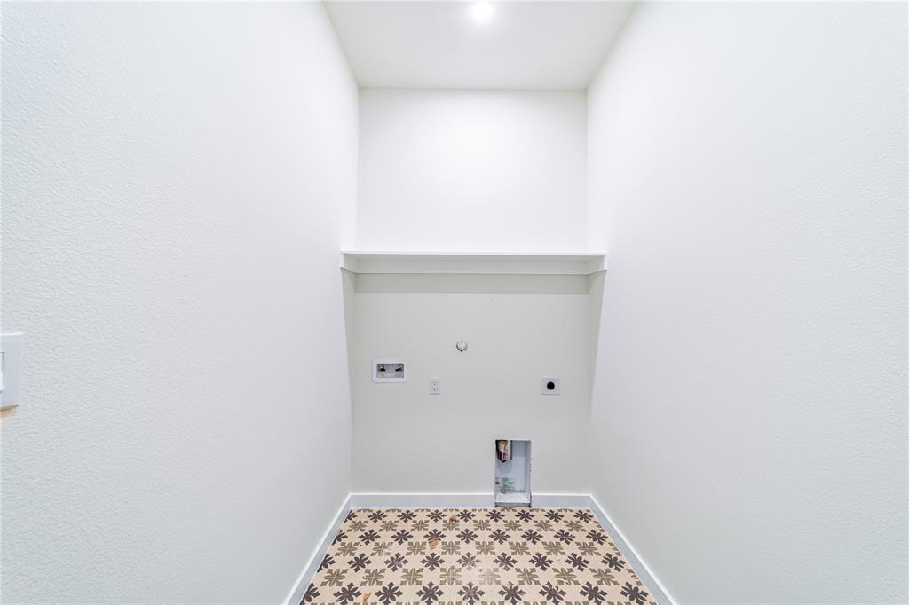 Central Ave - Residential