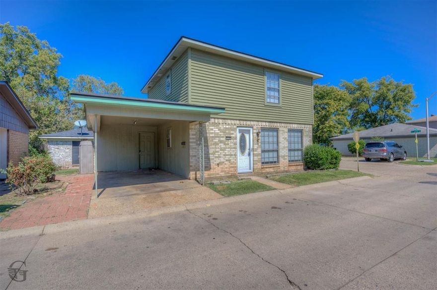 Beautifully updated townhome in one of the most convenient locations in Bossier City! This 3-bedroom, 1.5-bath home features fresh interior paint, new light fixtures, and new ceiling fans throughout. The functional layout offers a spacious living area, dining space, and well-appointed kitchen. Roof is approximately 3 years old, offering peace of mind for years to come. Enjoy low-maintenance living while being just minutes away from major stores, restaurants, gas stations, and some of the best-rated Bossier schools. Located near Youree Drive extension, Pierre Bossier Mall, and quick access to I-20 and I-220, making your commute easy and convenient. Perfect for first-time buyers, downsizers, or investors looking for a great location with move-in-ready updates!