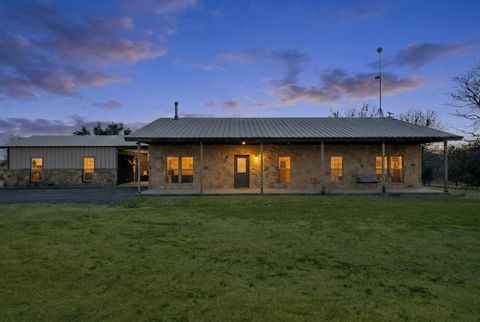 Photo of 151 Roble Court, Weatherford, TX 76088 (MLS # 21192137)