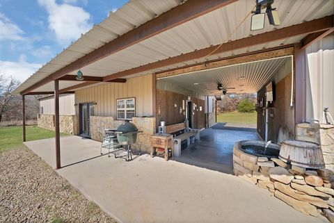 Tiny photo for 151 Roble Court, Weatherford, TX 76088 (MLS # 21192137)