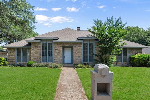 1015 Lansdale Drive Duncanville TX 75116