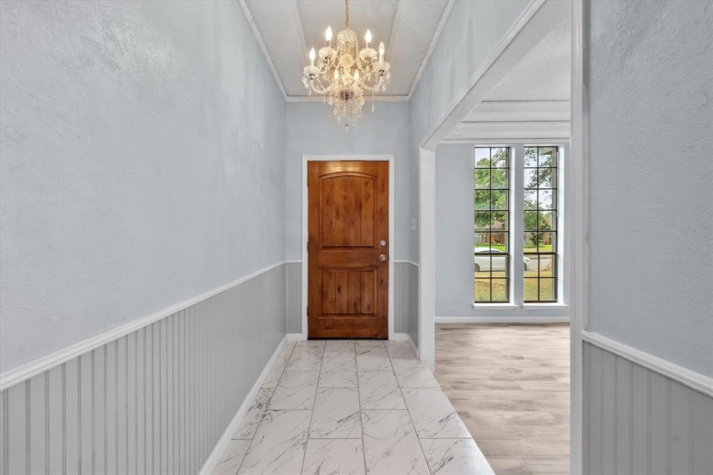 1015 Lansdale Drive