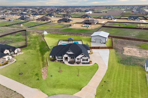 341 Hero Court Waxahachie TX 75167