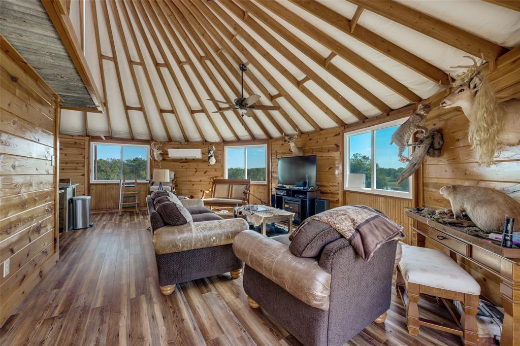 Benjamin Clark Surv Abs #163 - Residential