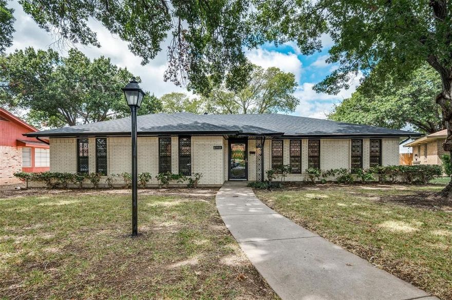 Multiple offers received. Seller requests highest and best by 1-30-25 at 6:00PM. Beautifully updated home featuring a new roof, recent foundation repair, quartz countertops, brand-new appliances, modern fixtures, and new ceiling fans in every room. The bright open layout and thoughtful updates create a true move-in ready retreat. Conveniently located near shopping, dining, major highways, and a nearby golf course, this is an opportunity you don’t want to miss. Schedule your showing today!