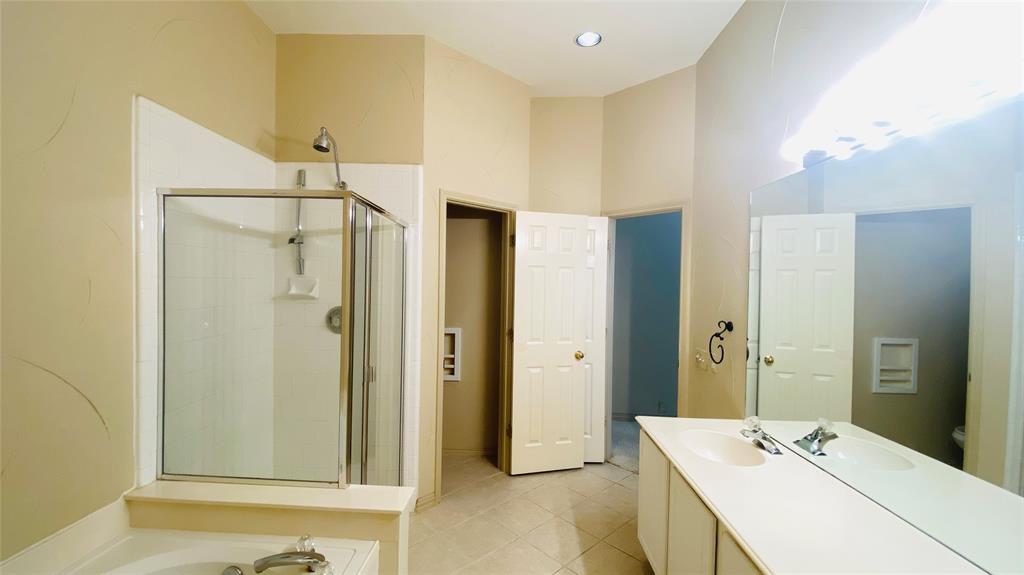 Knolls At Russell Creek #1 - Residential Lease