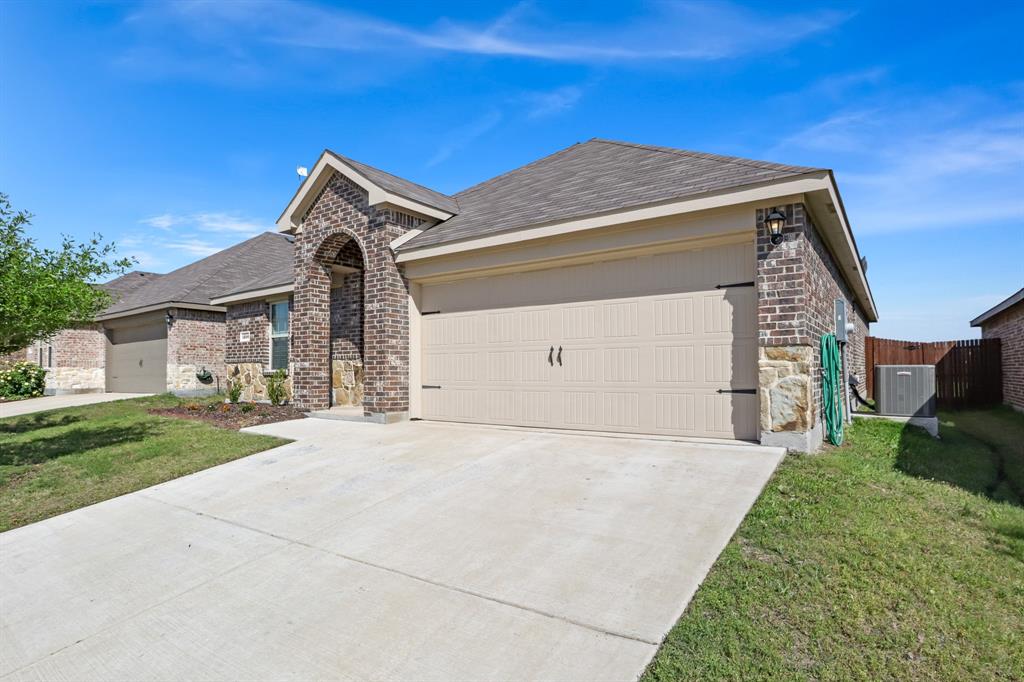 Stonewyck Farms Ph Two - Residential