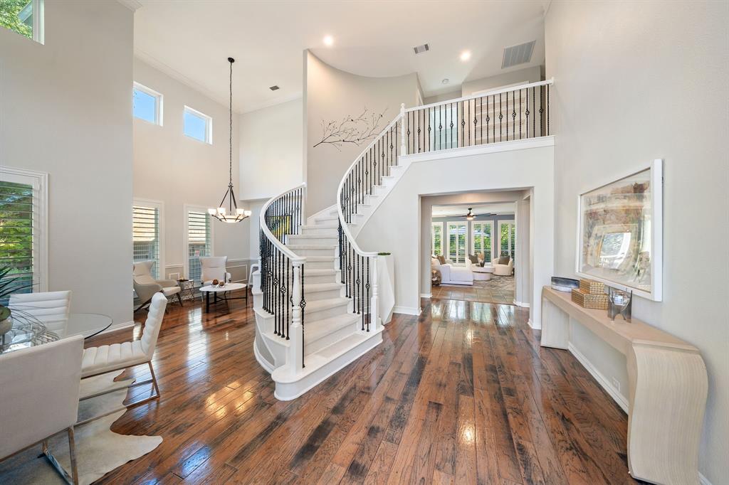 1123 Shadetree Lane