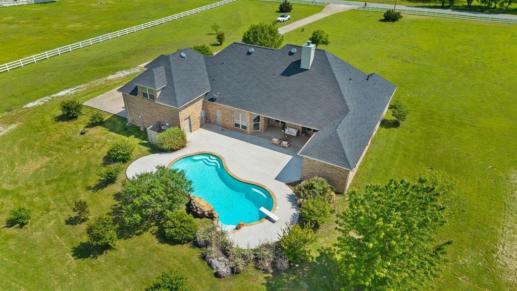 2133 Mcconnell Road