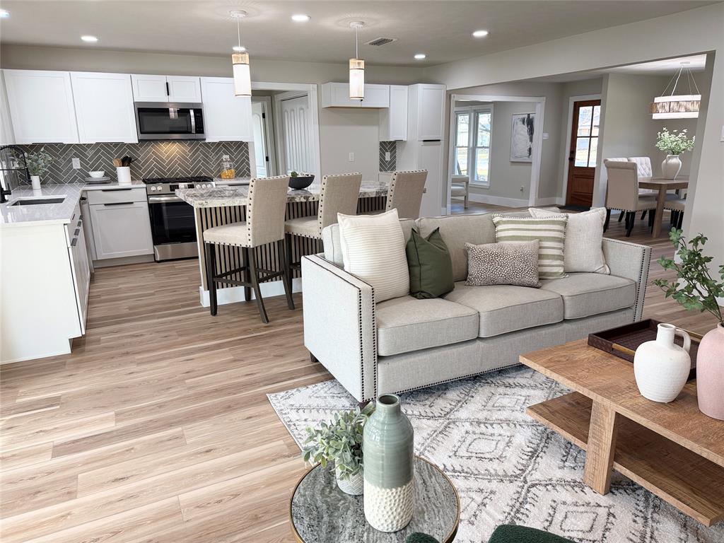 1620 Valleycrest Lane