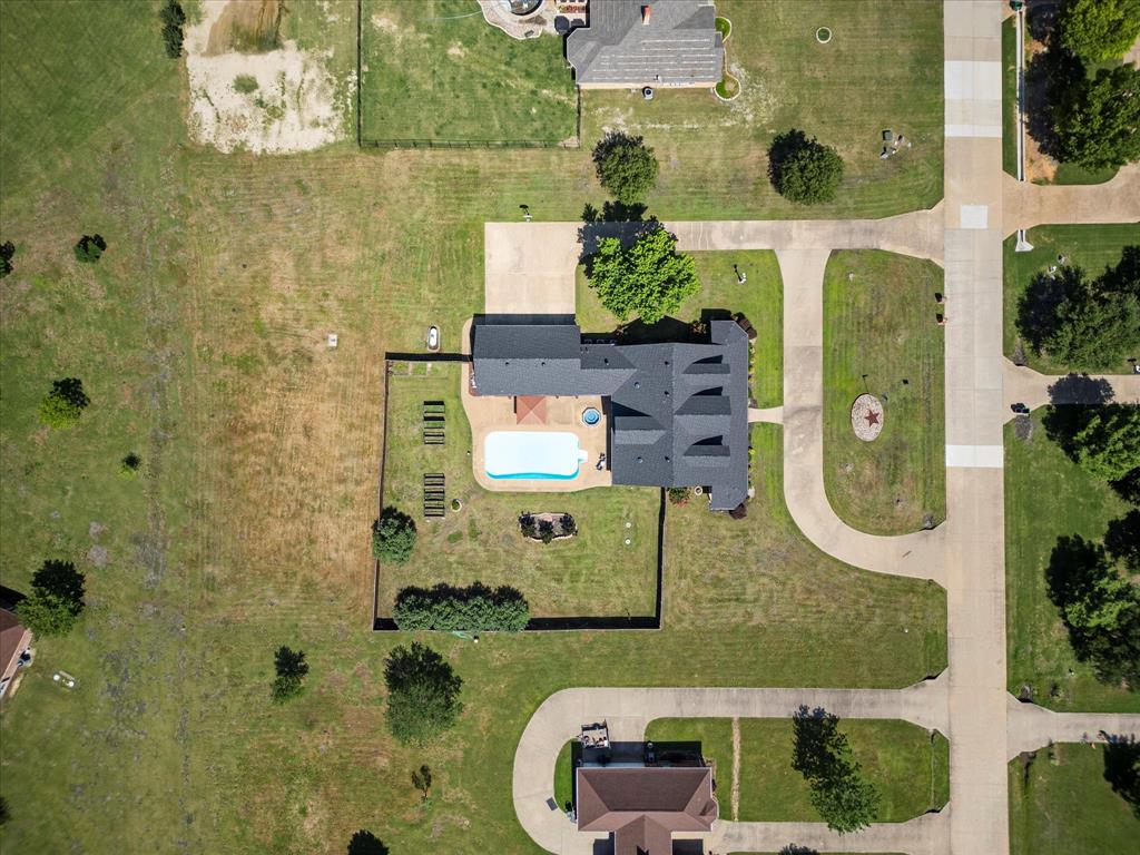 1072 West Secretariat Drive