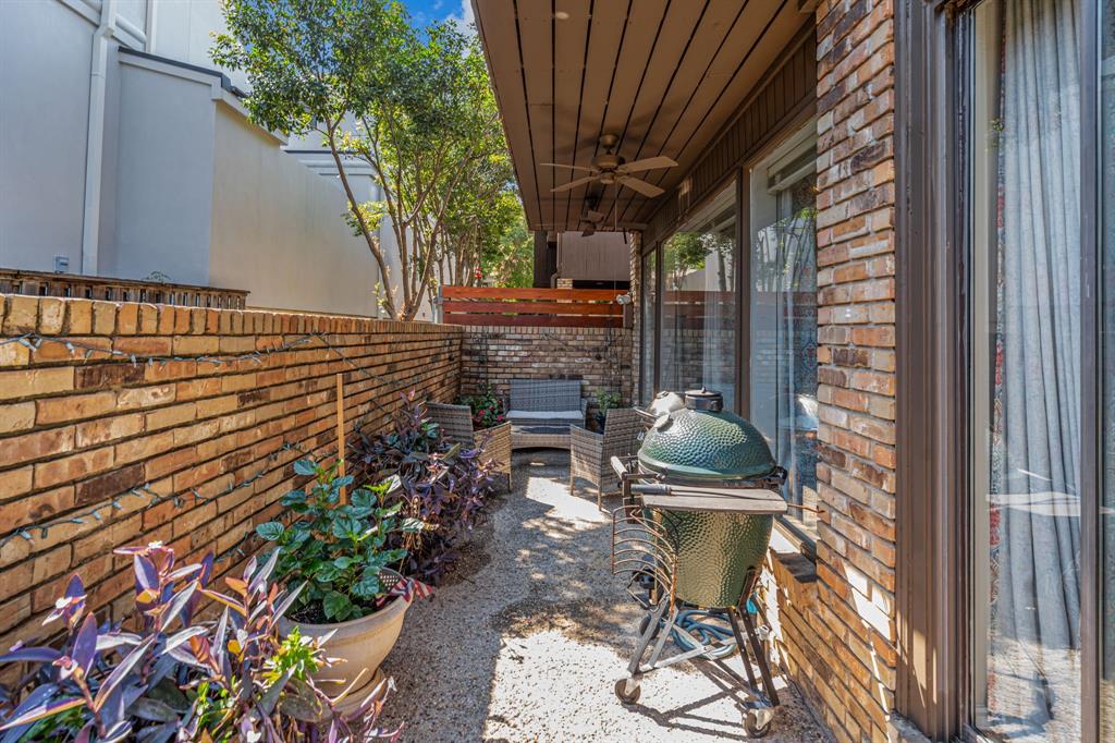 Highland Park Twnhms - Residential