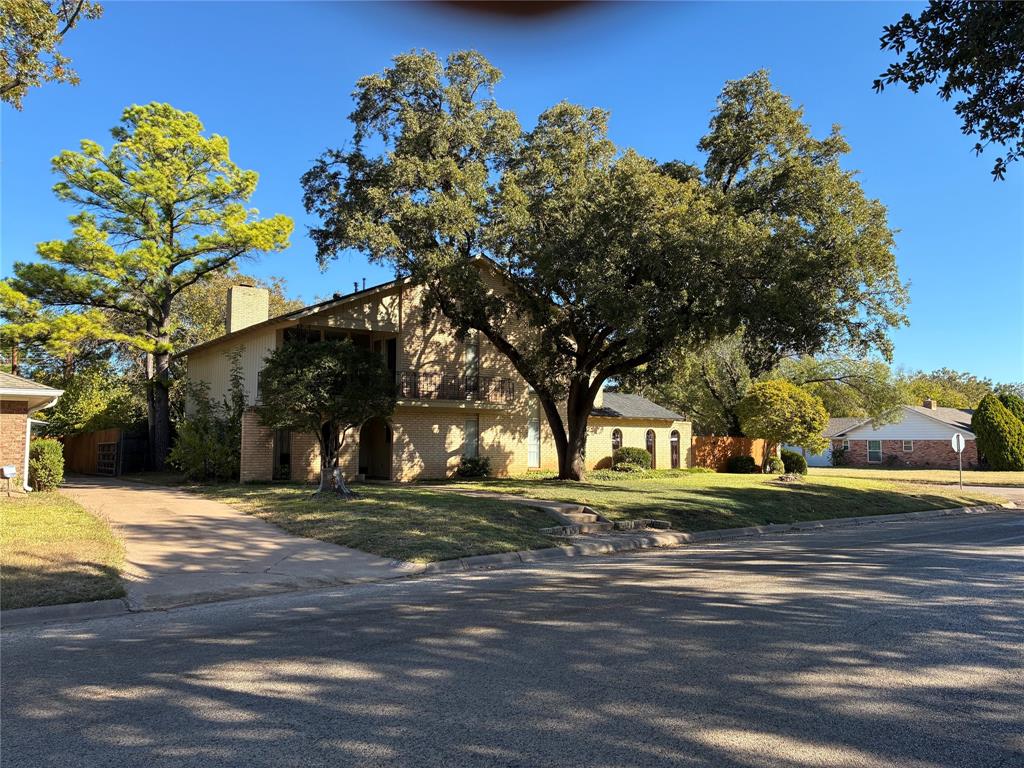 3502 High Meadows Drive