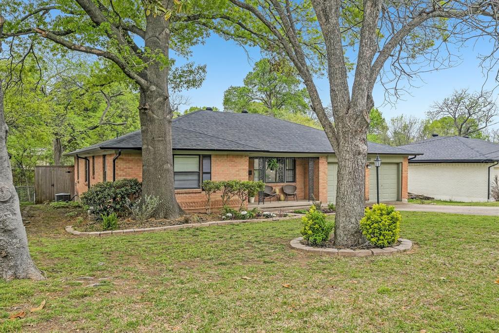2522 El Cerrito