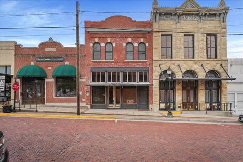 119 S Main Street Farmersville TX 75442