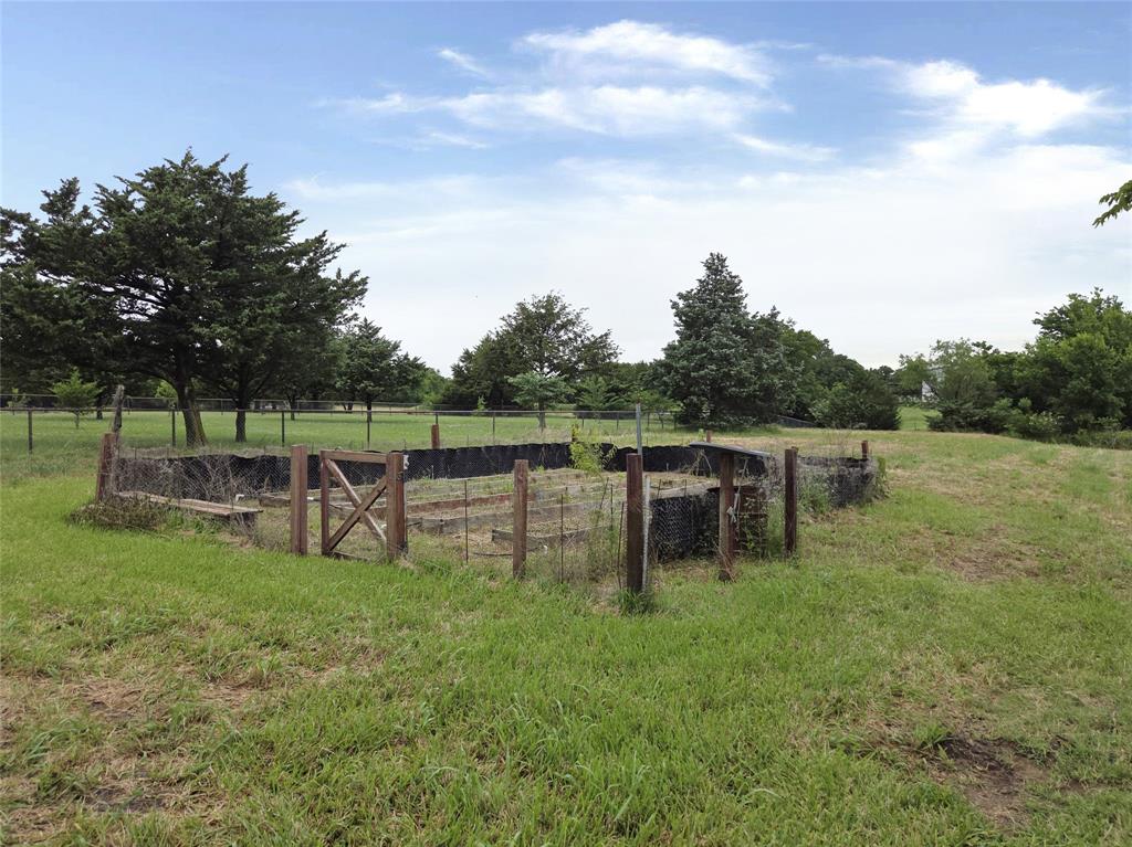 327 County Road 160