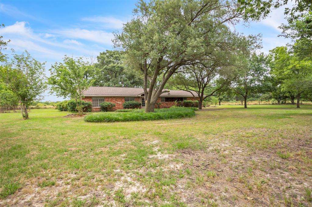 3307 County Road 2176