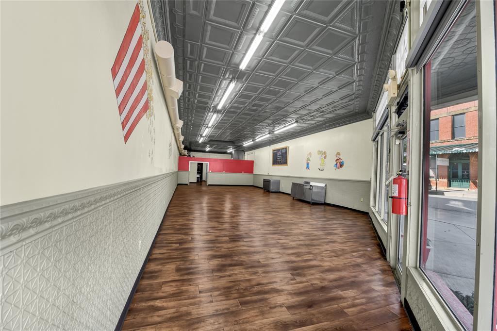 Weatherford Original Town - Commercial Lease