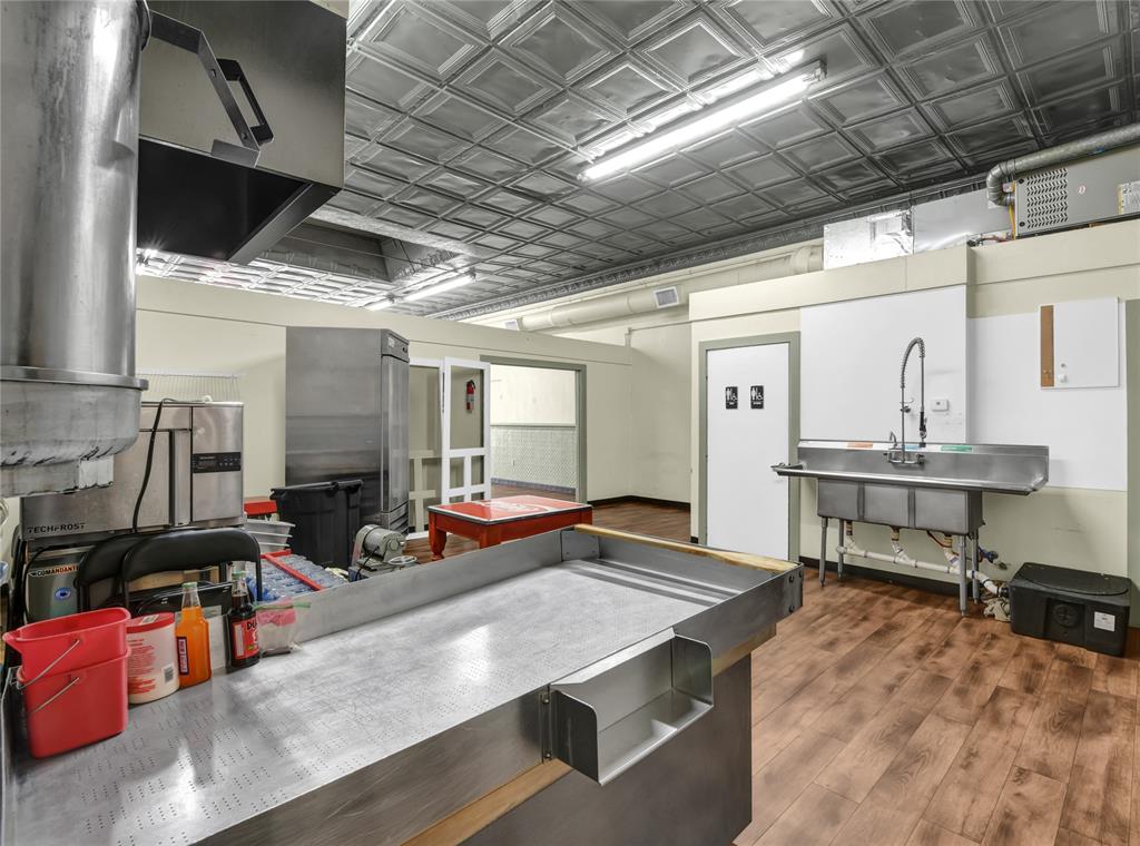 Weatherford Original Town - Commercial Lease