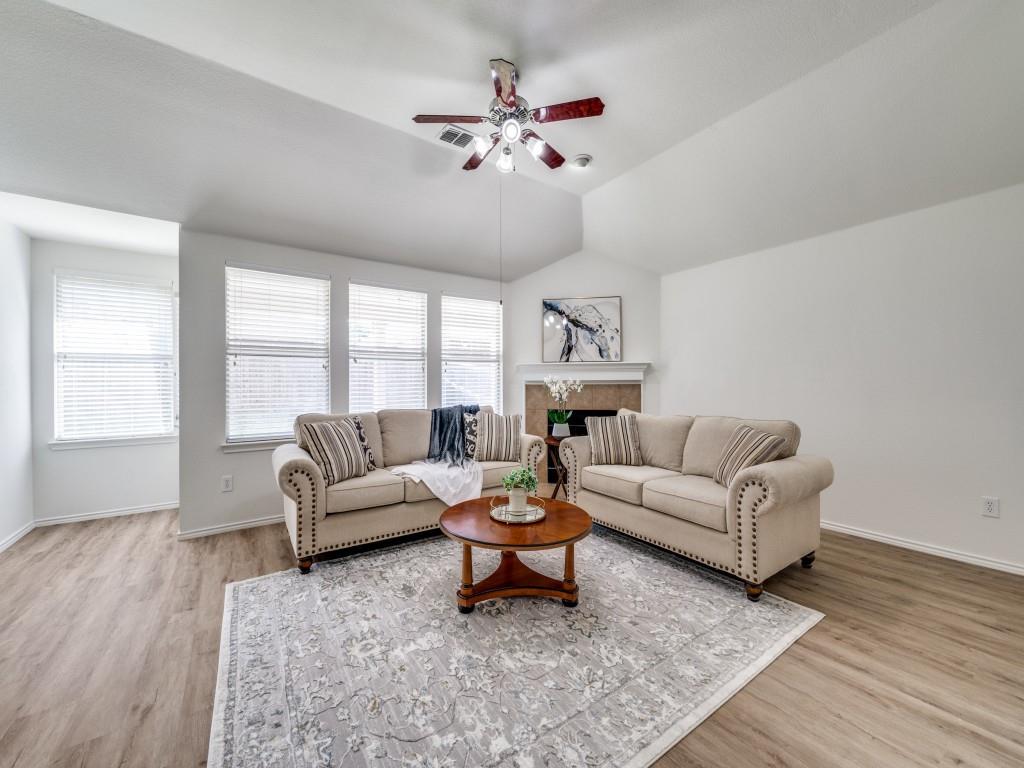3904 Coloma Drive