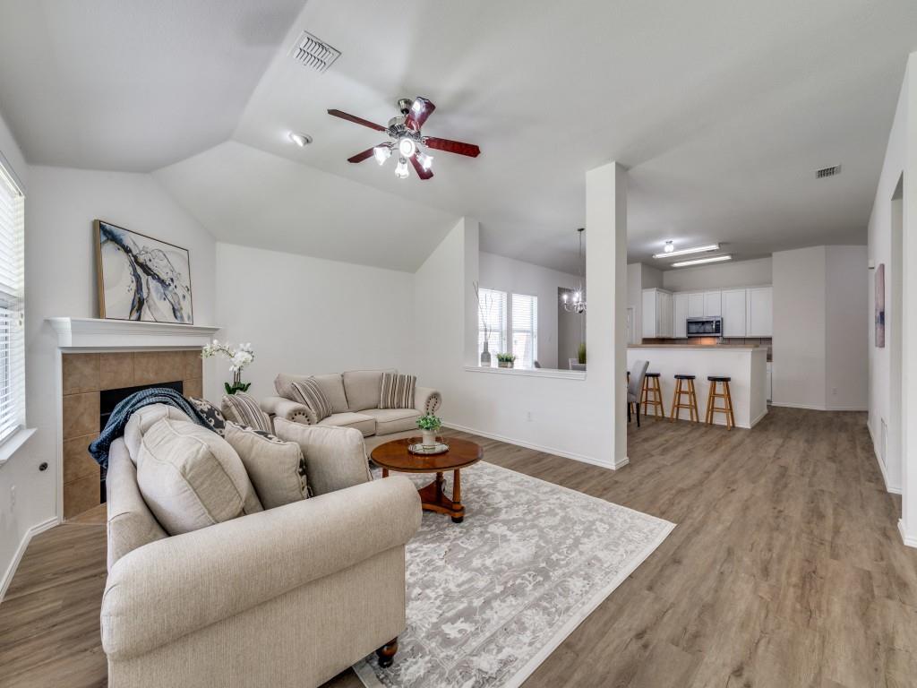 3904 Coloma Drive