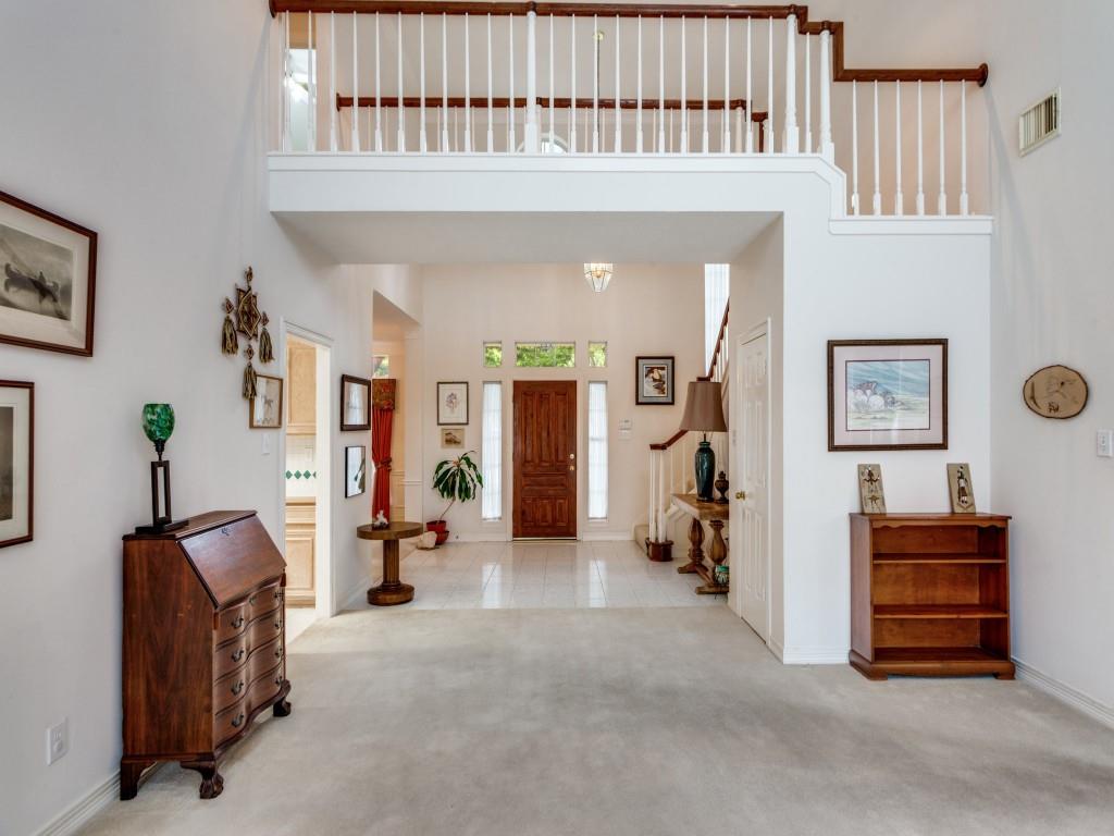 5009 River Bluff Drive
