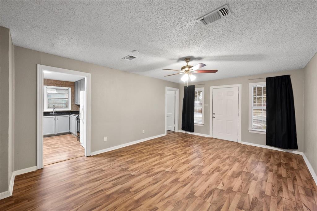 Smith W G Sub/Blk 4 Hyde Jen - Residential