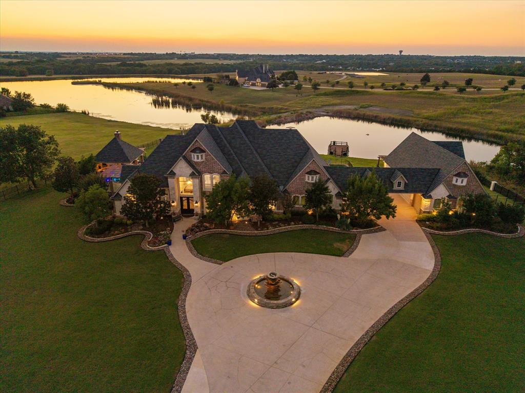 1572 Rabbit Ridge Road