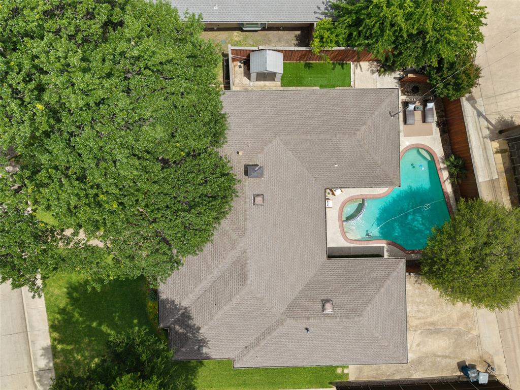 Lovers Lane East - Residential