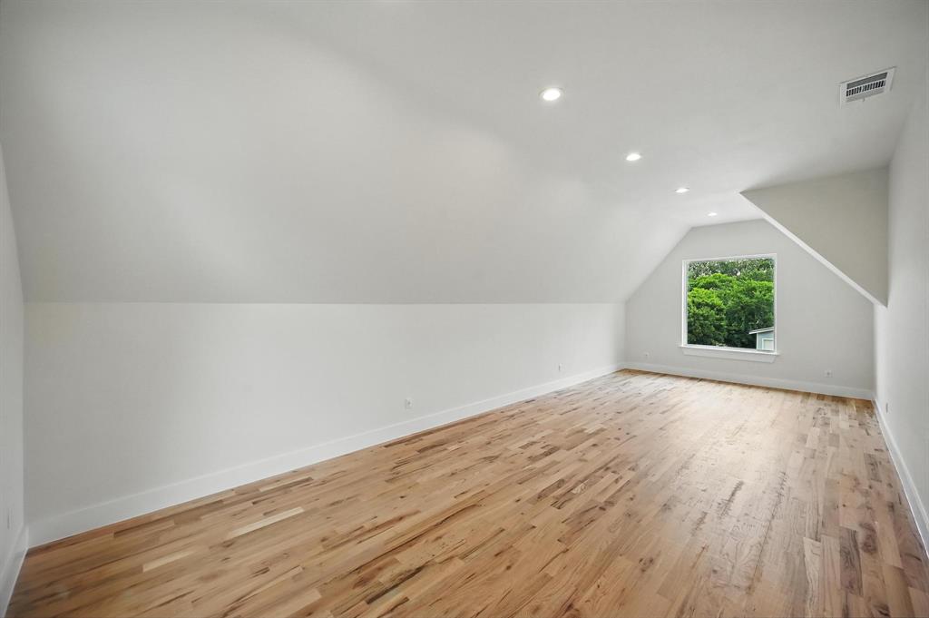 Grapevine, Texas 76051, United States, 4 Bedrooms Bedrooms, ,4 BathroomsBathrooms,Residential,Active,175876