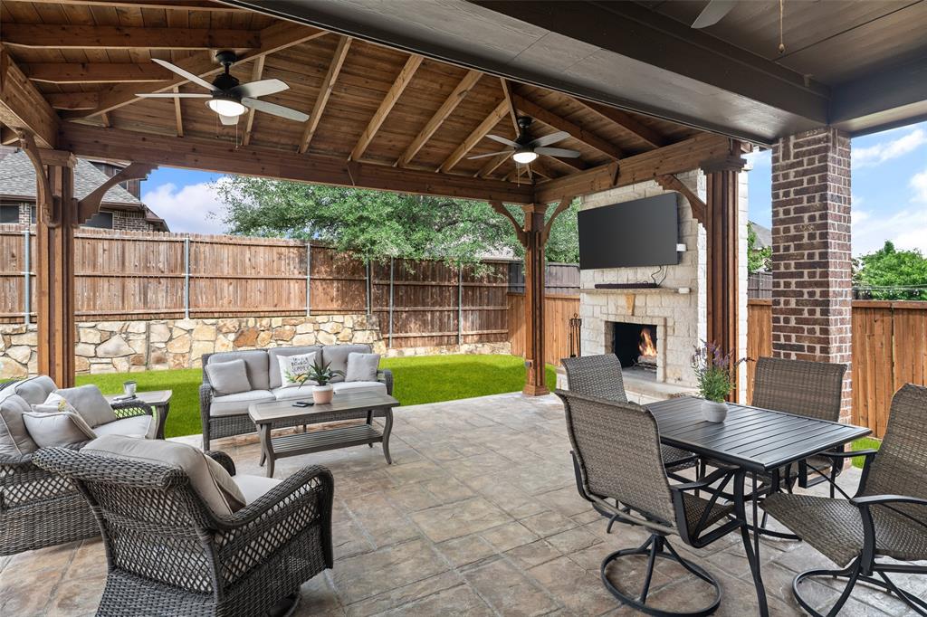 7825 Woodcreek Way