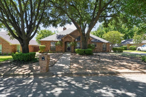 Photo of 2907 Trail Lake Drive, Grapevine, TX 76051 (MLS # 21361706)