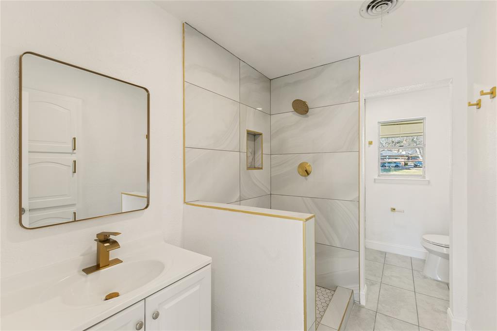 Glen Oaks Rev - Residential