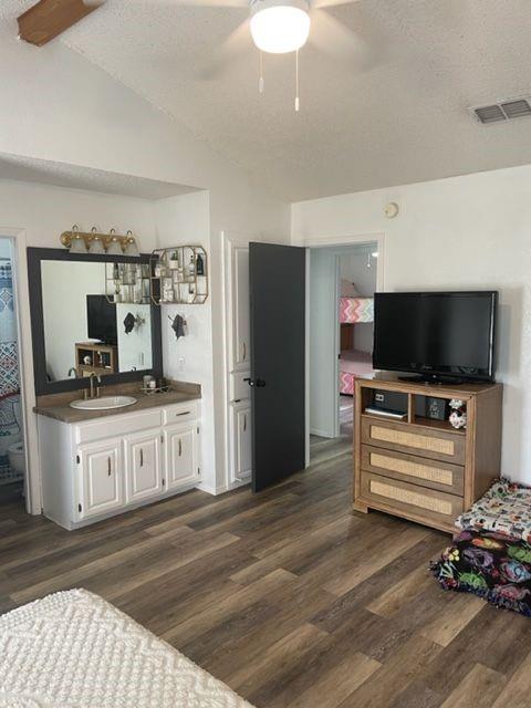 Mesquite Forest Estates - Residential Lease